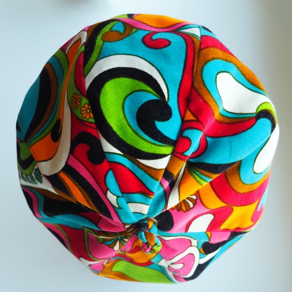 Adolfo II Pucci-esque velvet hat - Picture 3 of 7